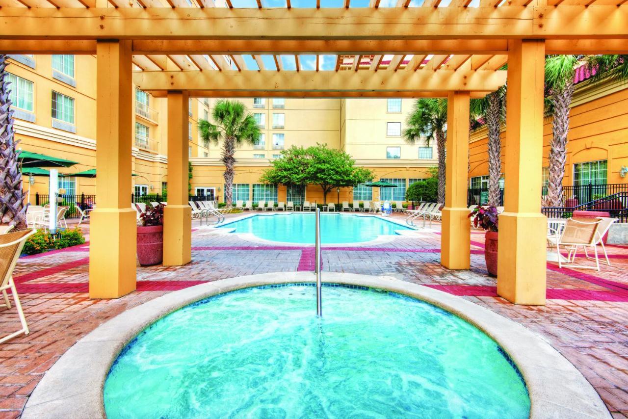 La Quinta Inn & Suites By Wyndham San Antonio Riverwalk מראה חיצוני תמונה