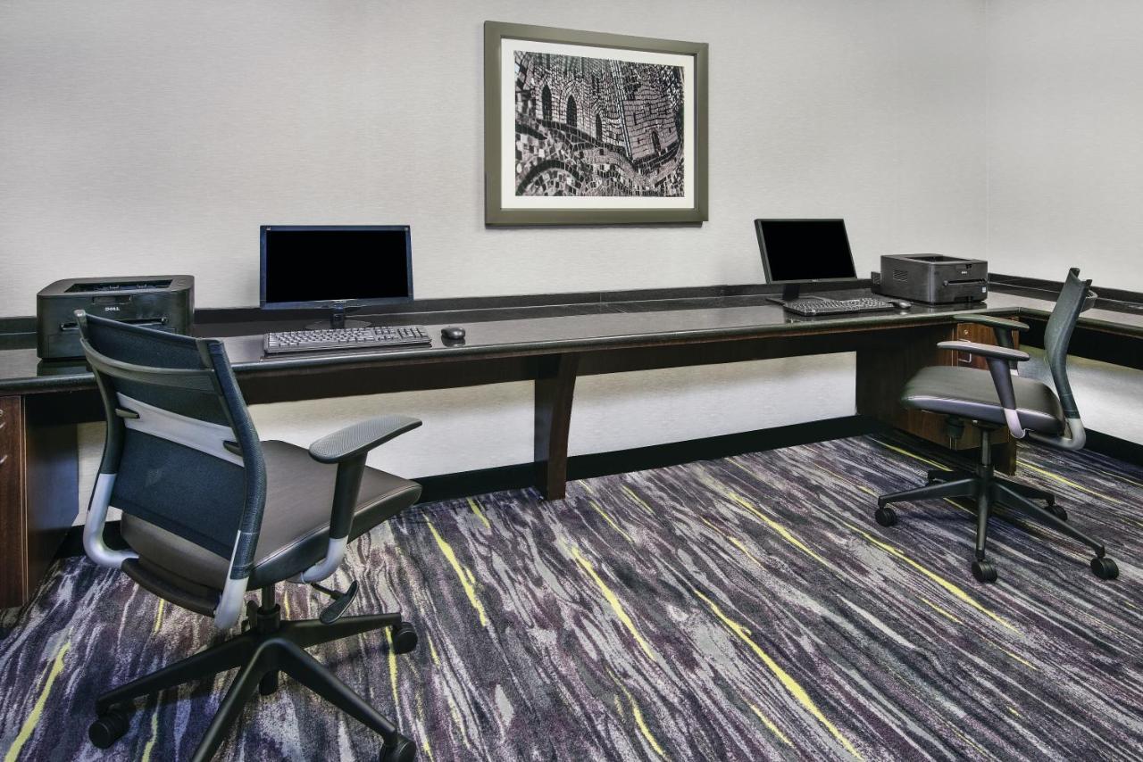 La Quinta Inn & Suites By Wyndham San Antonio Riverwalk מראה חיצוני תמונה